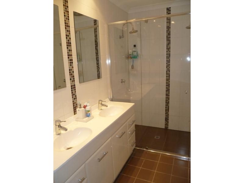 3 TEMBY COURT, Kardinya WA 6163