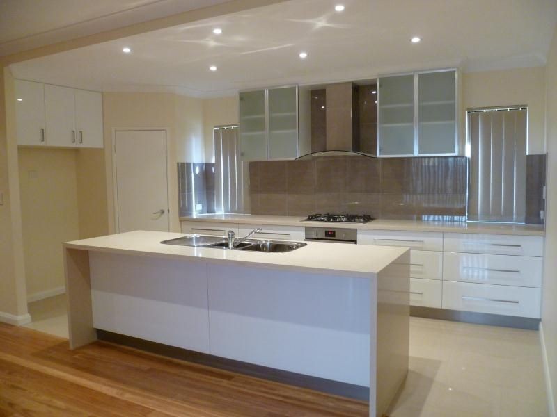 4 WARRU GARDENS, Success WA 6164