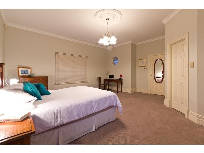 11A BATTYE ROAD, Kardinya WA 6163