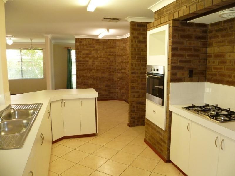 3 PATON PLACE, Samson WA 6163