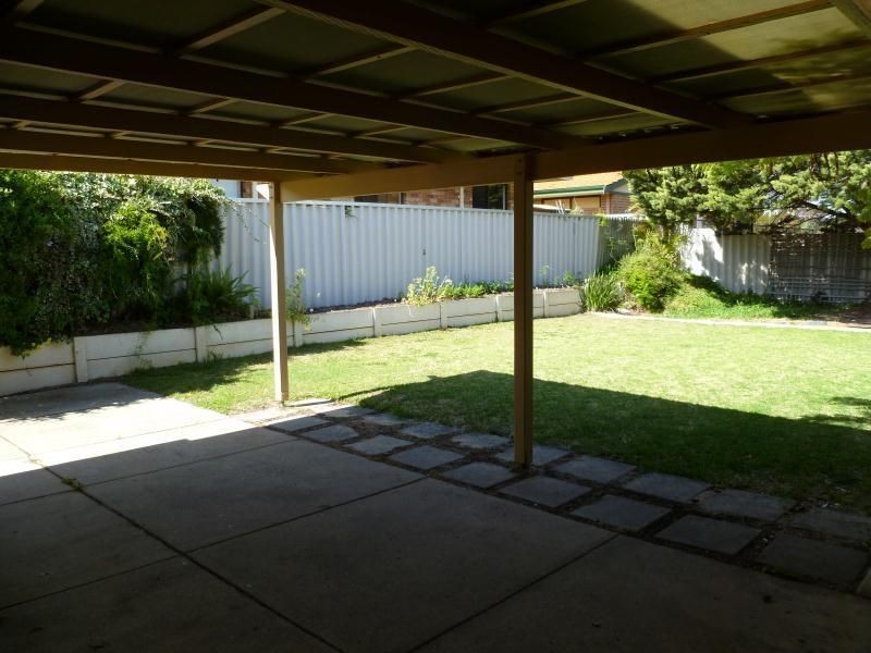 3 PATON PLACE, Samson WA 6163