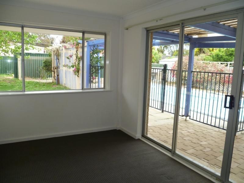 6 PAGNEIL COURT, Hamilton Hill WA 6163