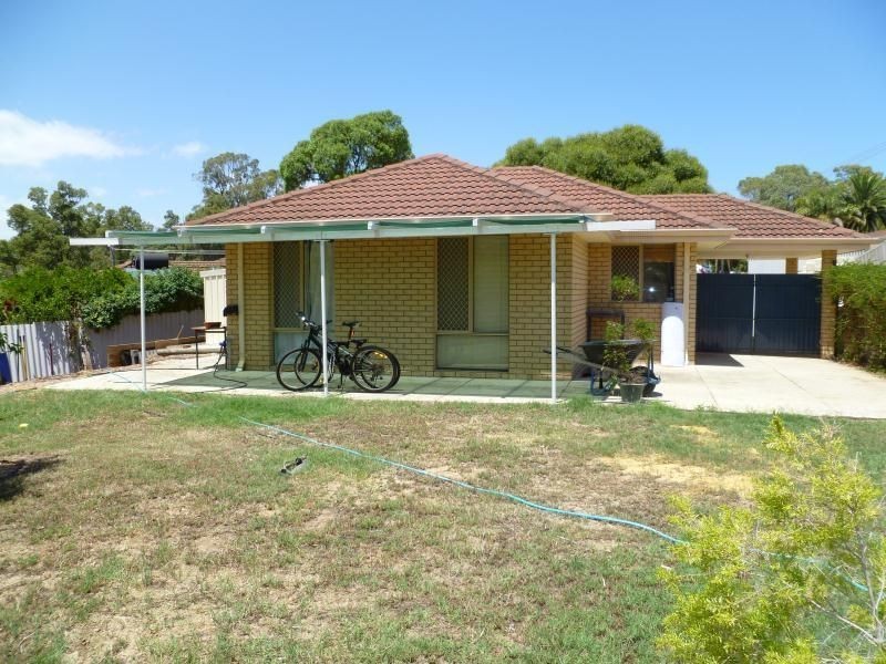 9 WELLA COURT, Coolbellup WA 6163