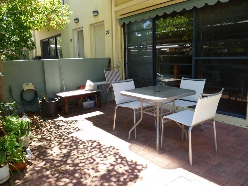 27/28 ROBINSON AVENUE, Perth WA 6000