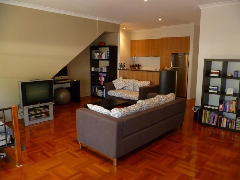 27/28 ROBINSON AVENUE, Perth WA 6000