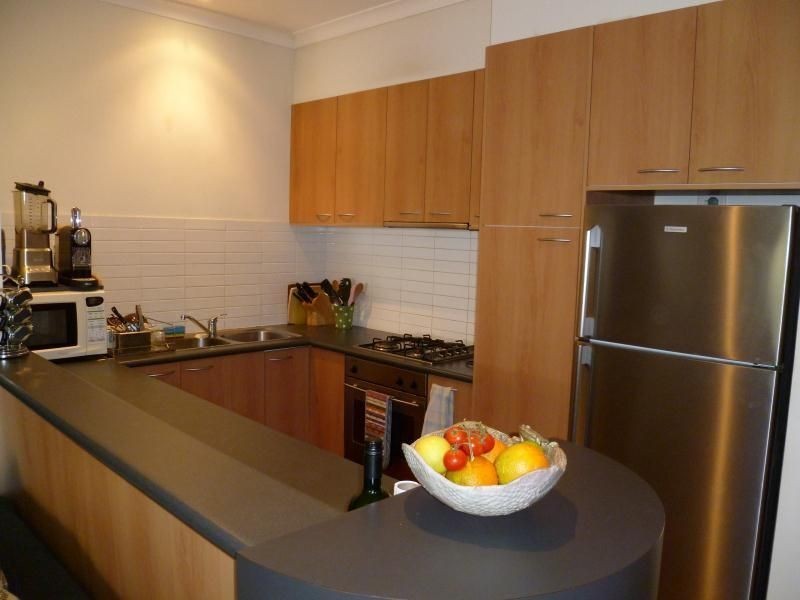 27/28 ROBINSON AVENUE, Perth WA 6000