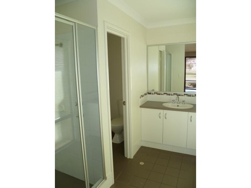 23 BLUE MOUNTAIN CIRCUIT, Aubin Grove WA 6164