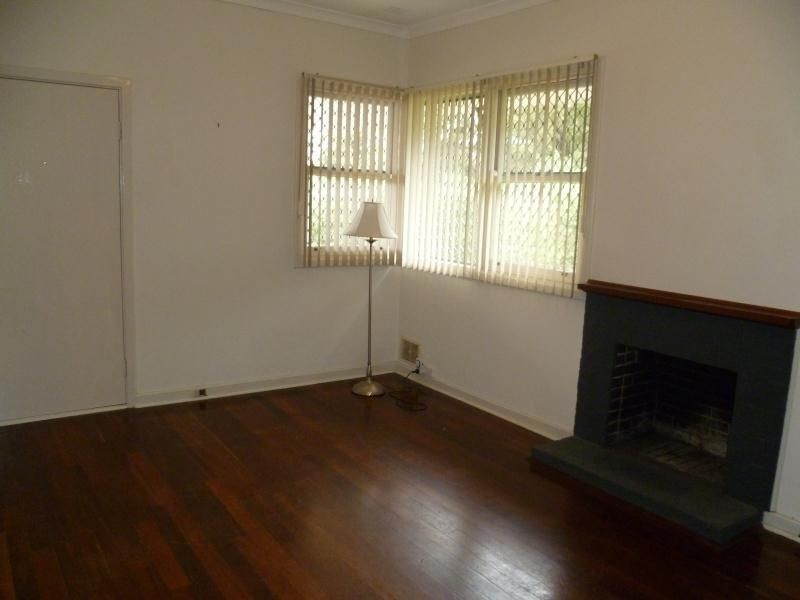 4 SEBASTIAN CRESCENT, Coolbellup WA 6163