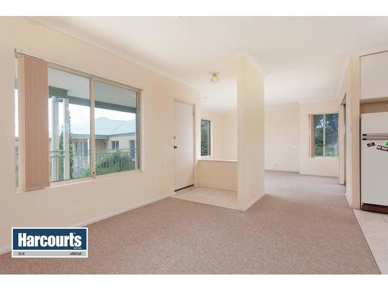 19/92 GILBERTSON ROAD, Kardinya WA 6163
