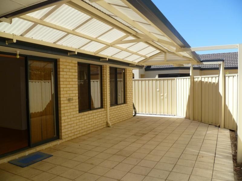 25A MADDEN WAY, Brentwood WA 6153