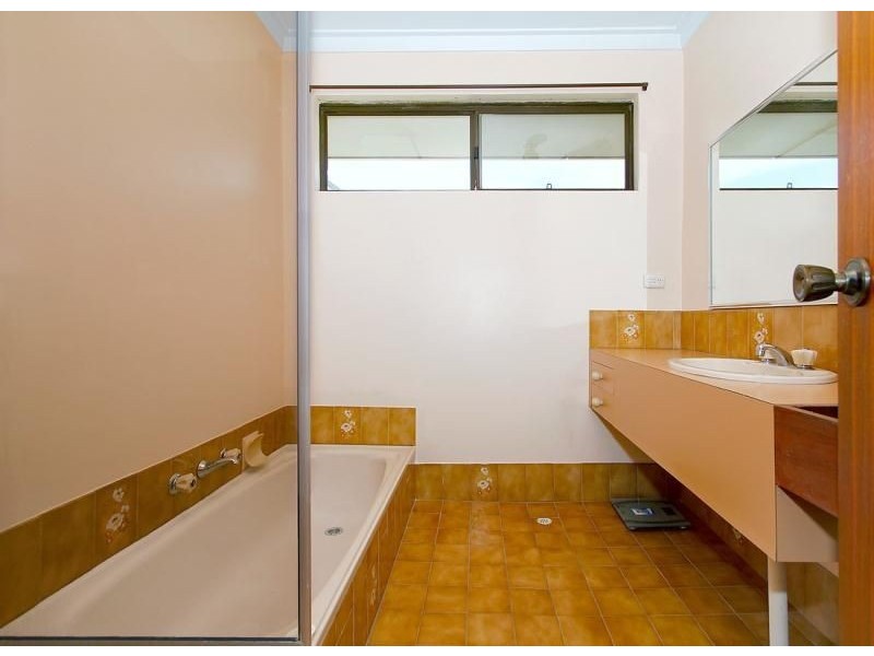 5 HANLIN WAY, Samson WA 6163