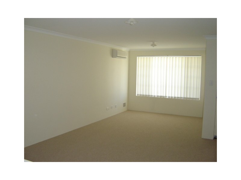 8/28 Morgan Street, Cannington WA 6107