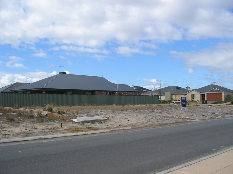 Aubin Grove WA 6164