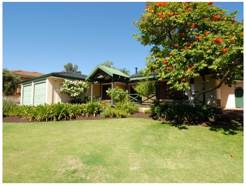 17 Monaco Avenue, North Lake WA 6163