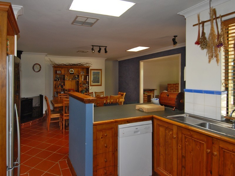 17 Monaco Avenue, North Lake WA 6163