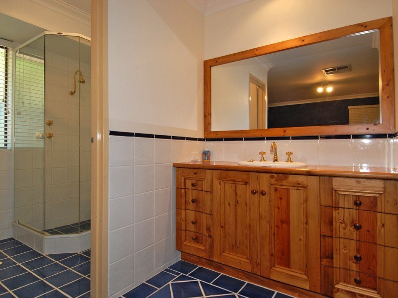 17 Monaco Avenue, North Lake WA 6163