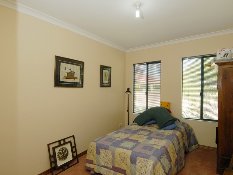 10 Caphorn Close, Bibra Lake WA 6163