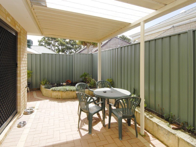 10 Caphorn Close, Bibra Lake WA 6163