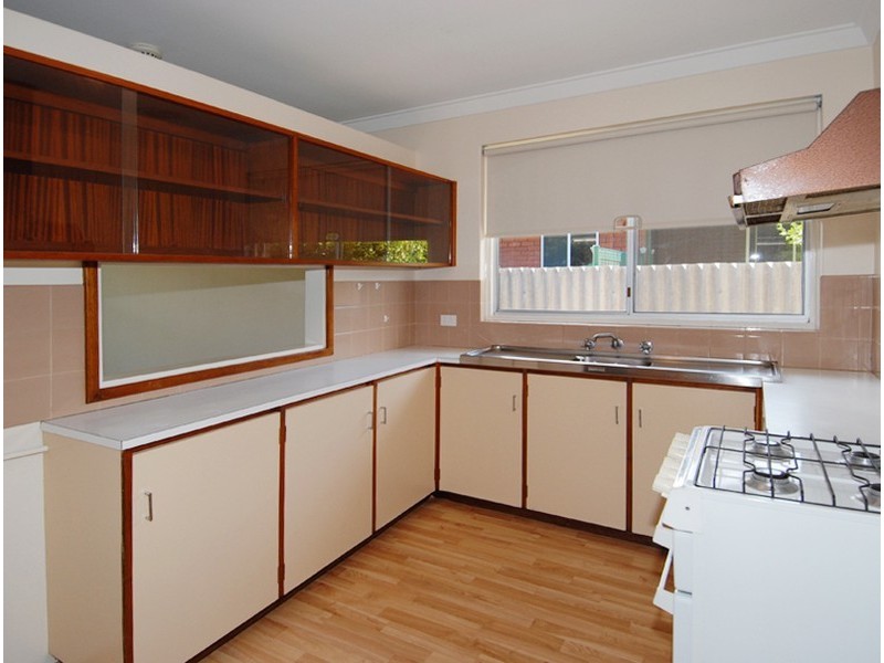 4B Ochiltree Way, Kardinya WA 6163