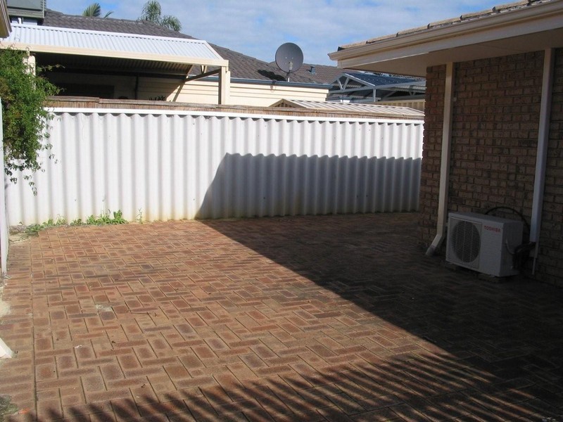 13/208 Burslem Drive, Maddington WA 6109