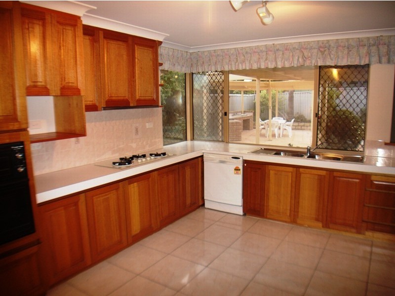 36 Winthrop Drive, Winthrop WA 6150