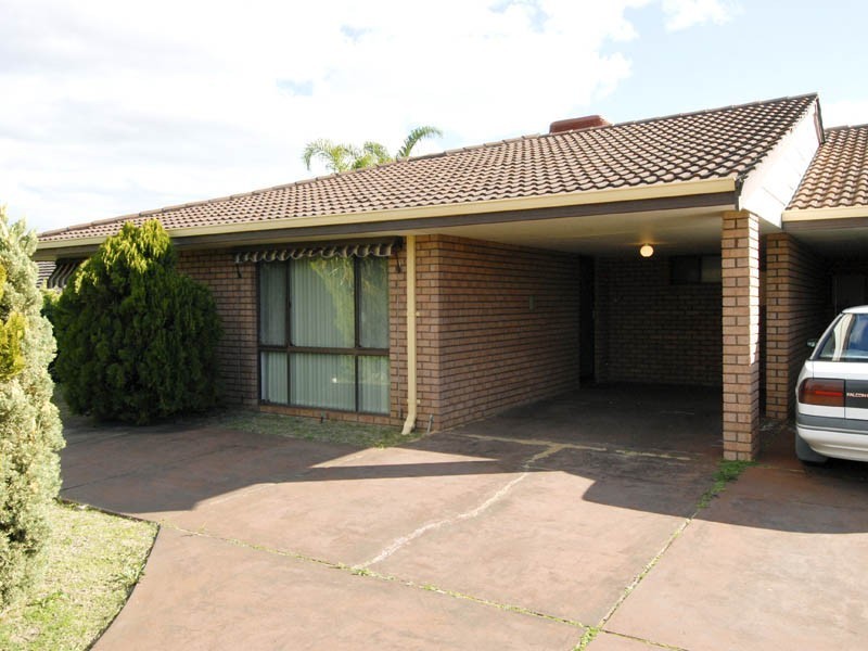 62a Gillett Drive, Kardinya WA 6163