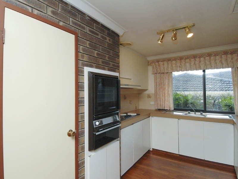 62a Gillett Drive, Kardinya WA 6163