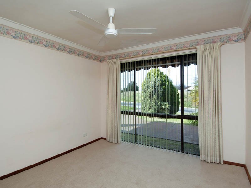 62a Gillett Drive, Kardinya WA 6163
