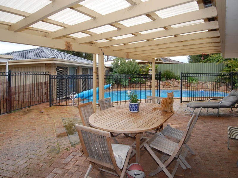 3 Arnold Crescent, Kardinya WA 6163