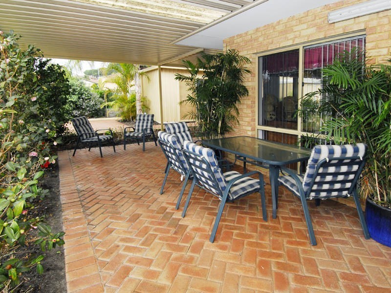 29 Robertson Road, Kardinya WA 6163