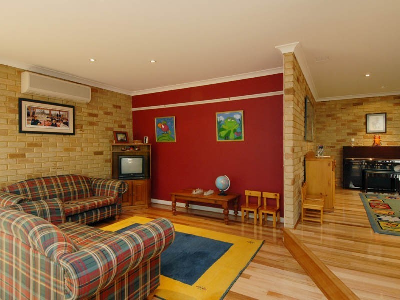 5 Clifton Court, Kardinya WA 6163