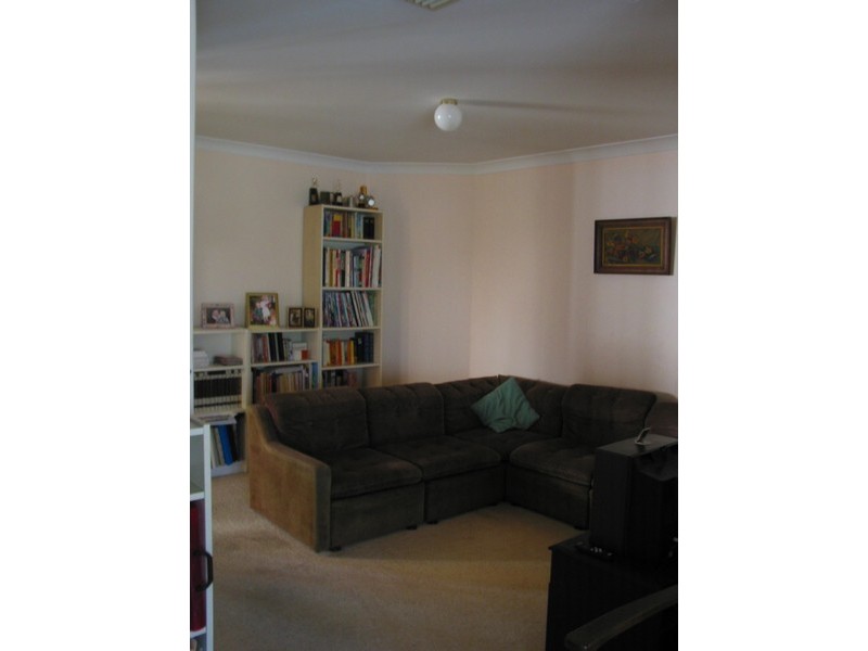 93 Jackson Ave, Winthrop WA 6150