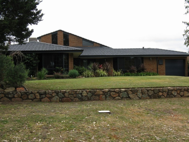 12 Urwick Court, Kardinya WA 6163
