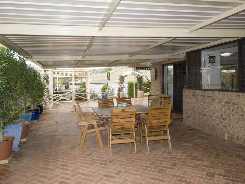 9 Waring Way, Kardinya WA 6163