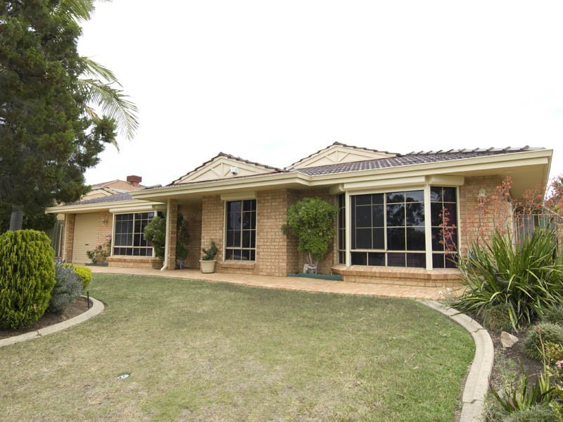 37 Ainslie Court, Kardinya WA 6163