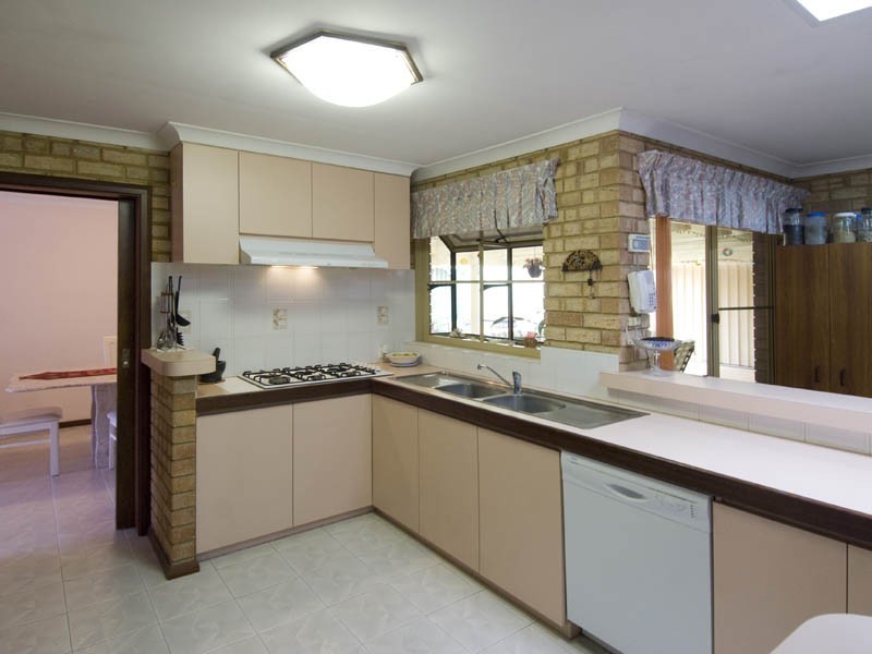 37 Ainslie Court, Kardinya WA 6163