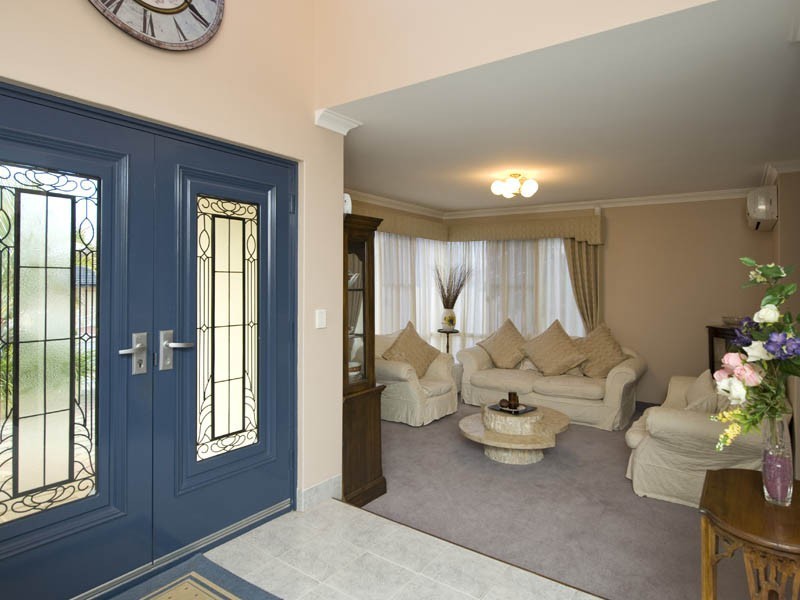 1 Woolnough Heights, Kardinya WA 6163