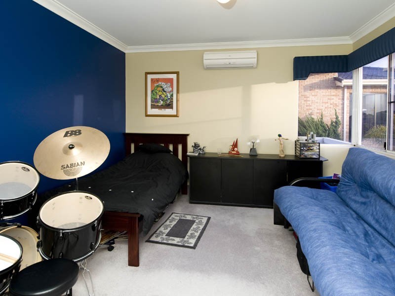 1 Woolnough Heights, Kardinya WA 6163