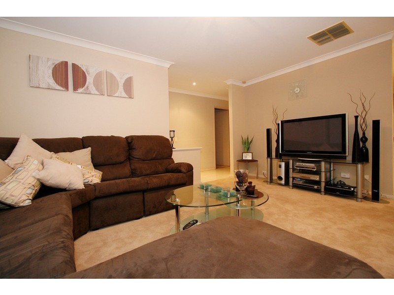 170 Winterfold Road, Kardinya WA 6163