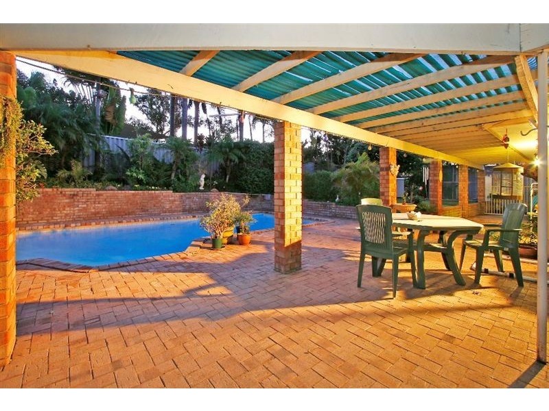 37 Sellenger Ave, Samson WA 6163