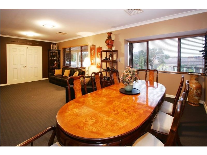 34 Le Souef Drive, Kardinya WA 6163