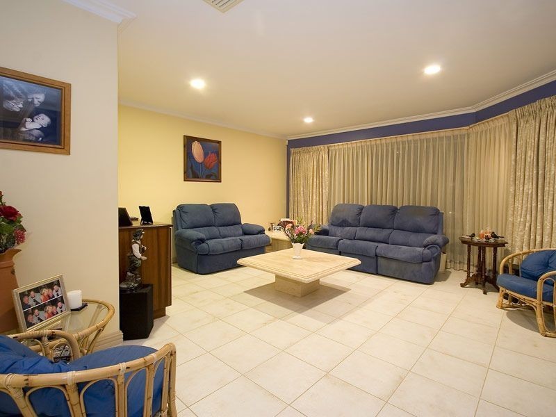 46 Le Souef Drive, Kardinya WA 6163