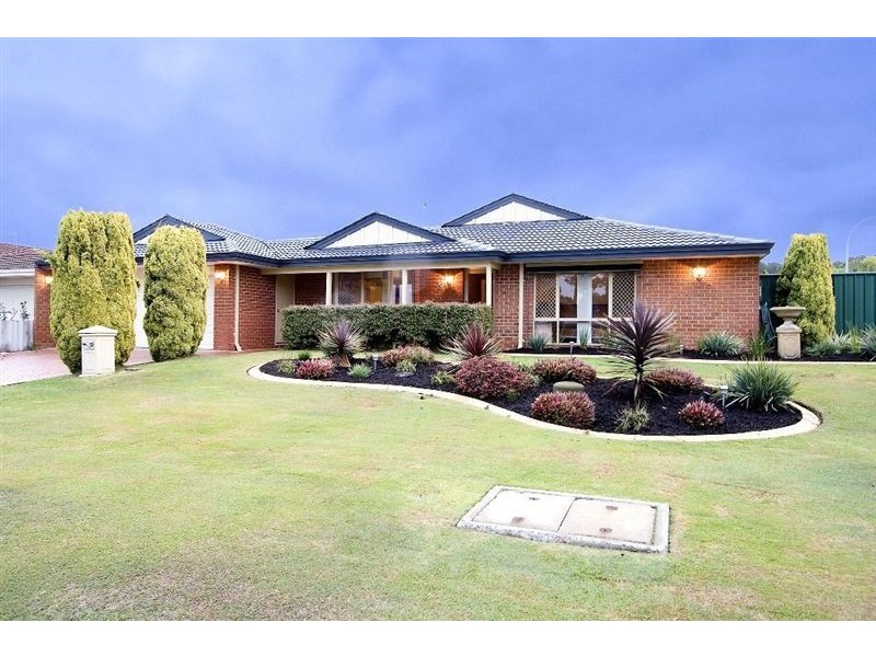 38 McMahon Way, Kardinya WA 6163