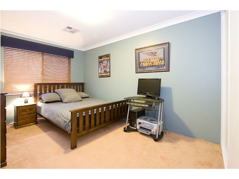 38 McMahon Way, Kardinya WA 6163