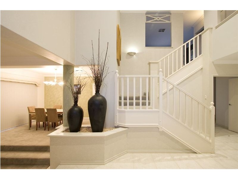 63 Anglesey Drive, Kardinya WA 6163