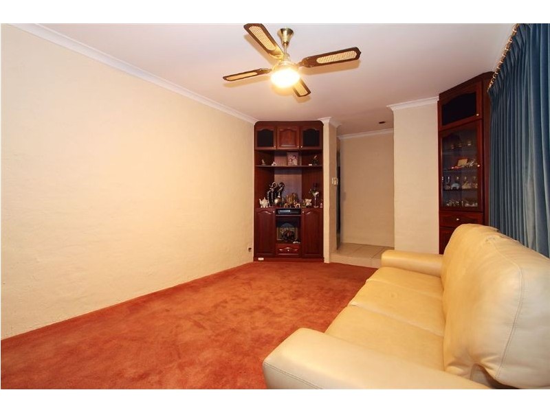 35 Anglesey Drive, Kardinya WA 6163