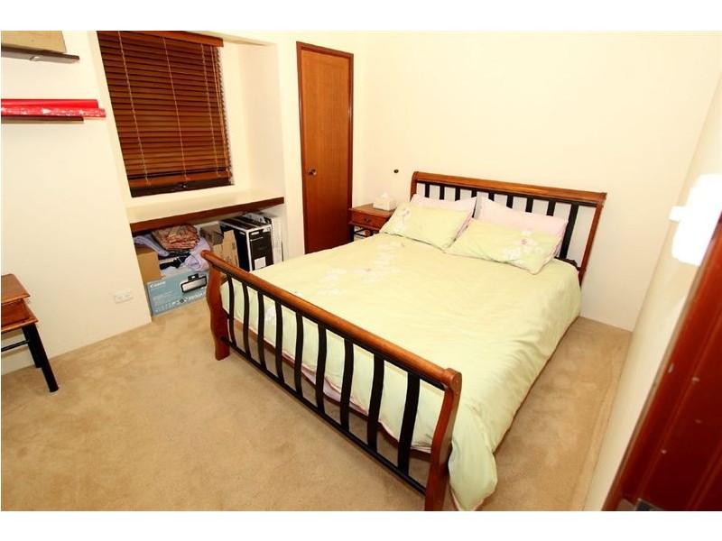 35 Anglesey Drive, Kardinya WA 6163