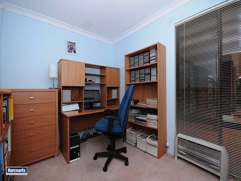 9 Du Maurier Road, North Lake WA 6163