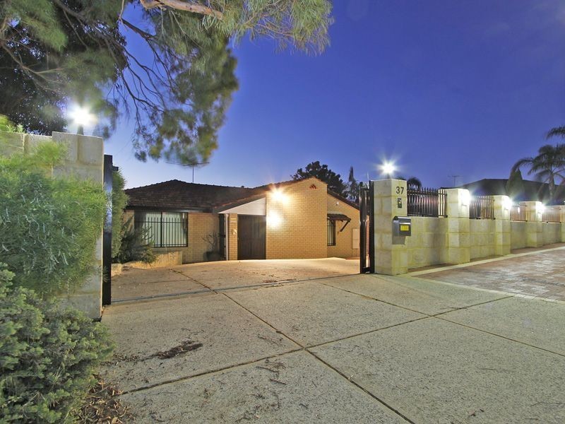 37 Mannion Way, Kardinya WA 6163