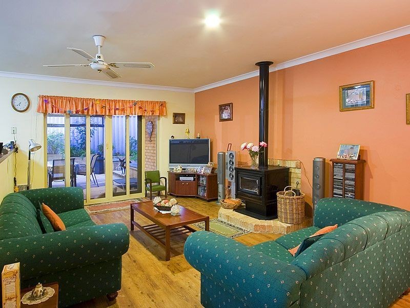 6 Waring Way, Kardinya WA 6163